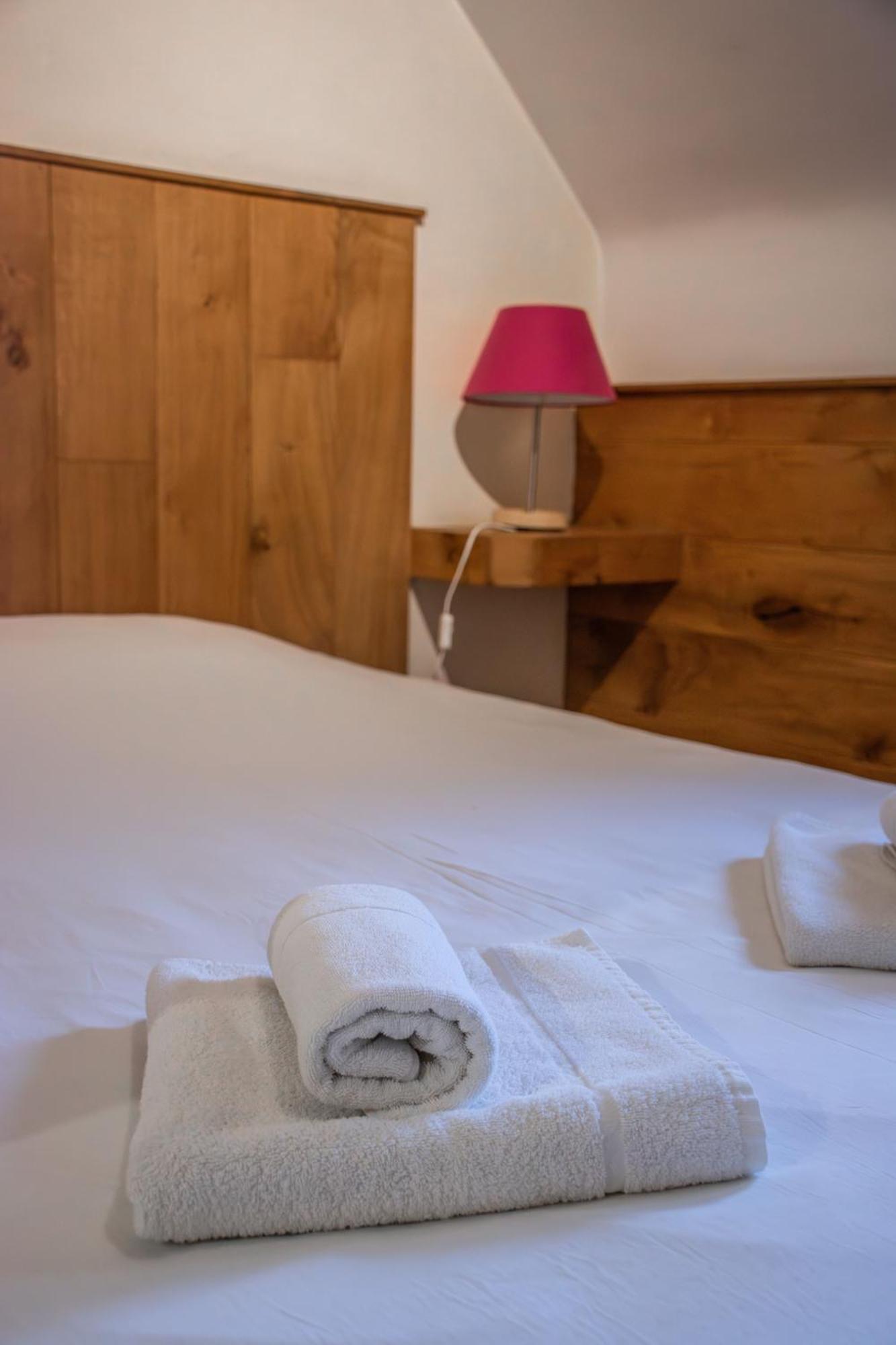B&B La Ferme De L'Hoste Вавр Экстерьер фото