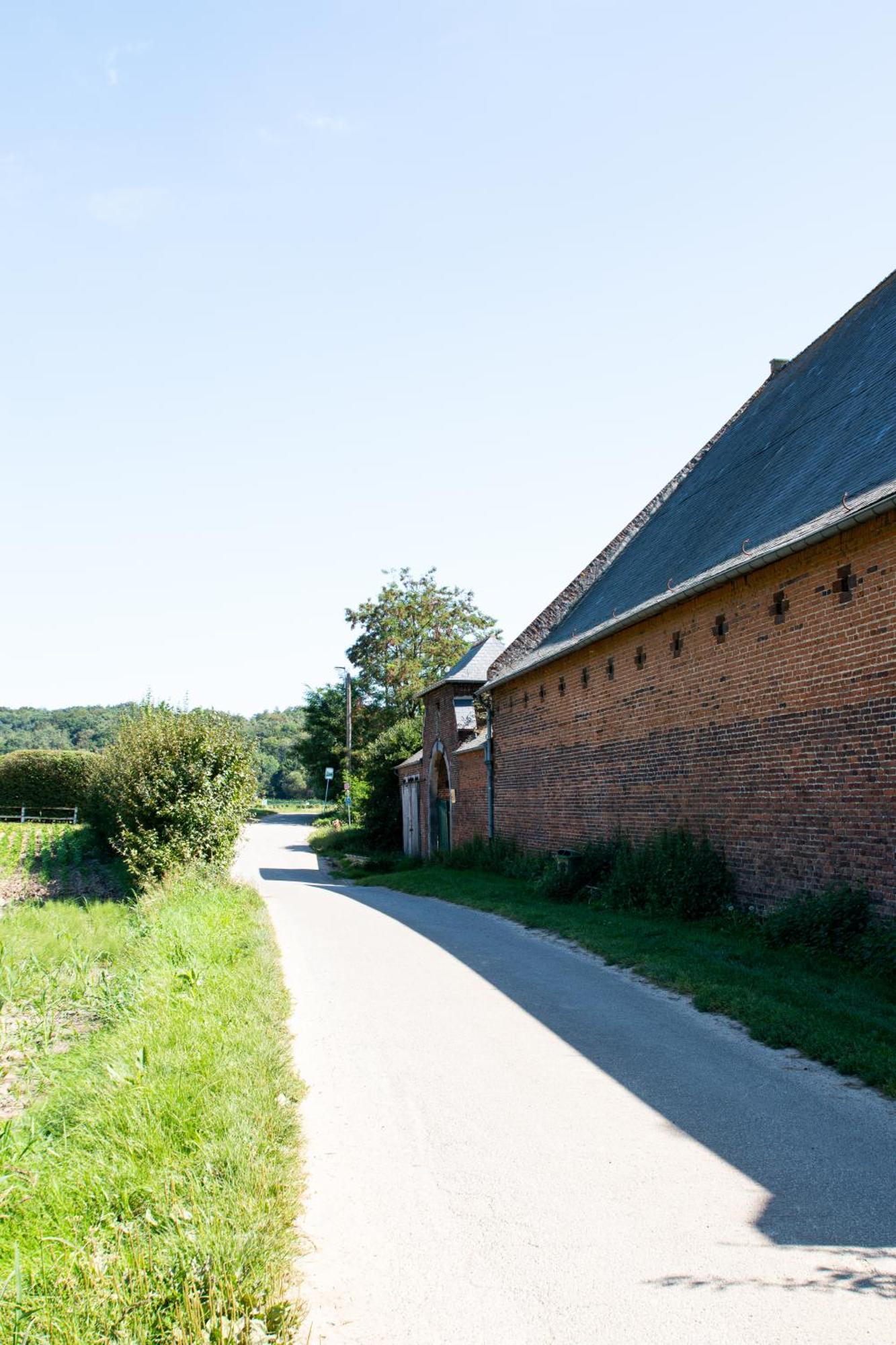 B&B La Ferme De L'Hoste Вавр Экстерьер фото
