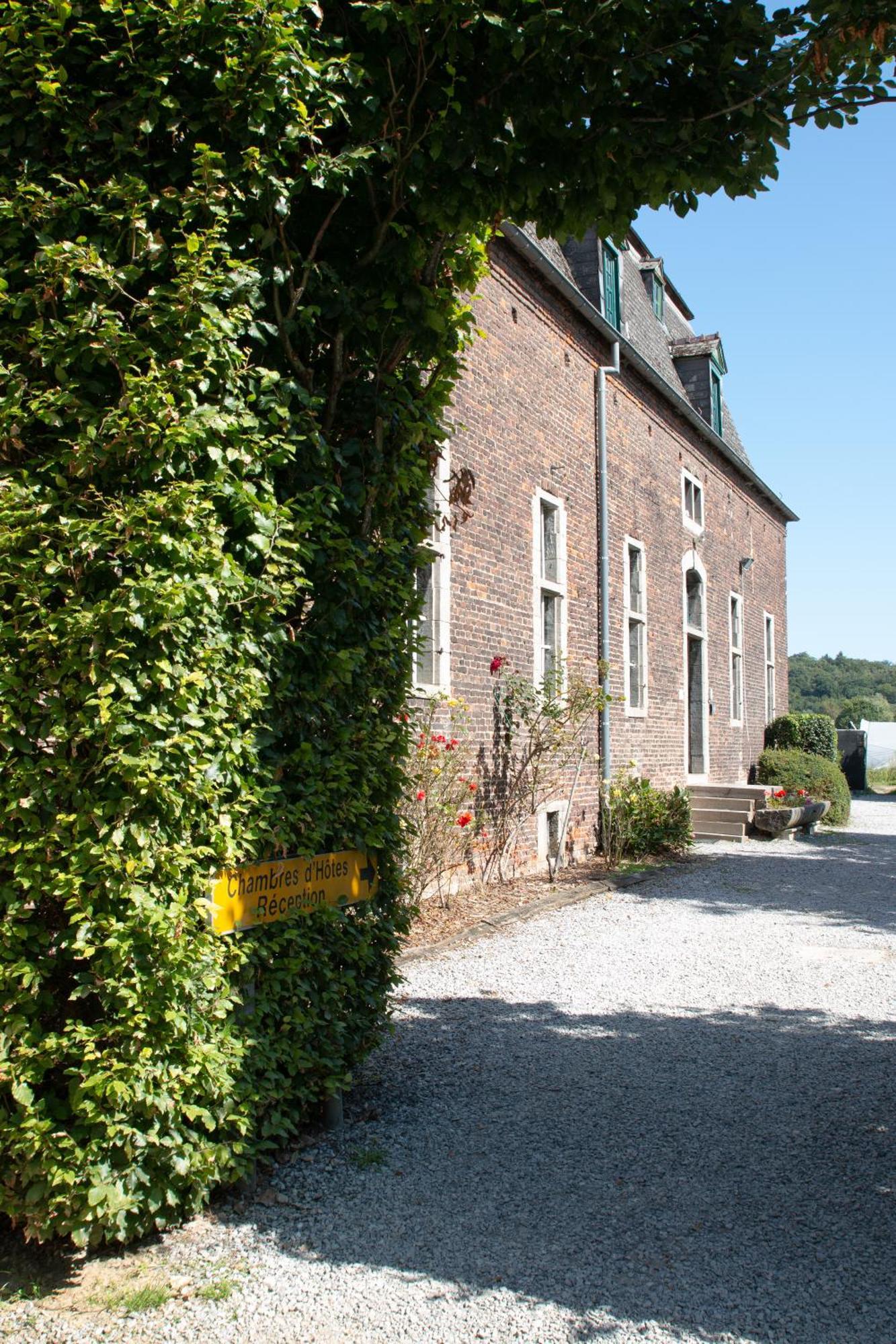 B&B La Ferme De L'Hoste Вавр Экстерьер фото